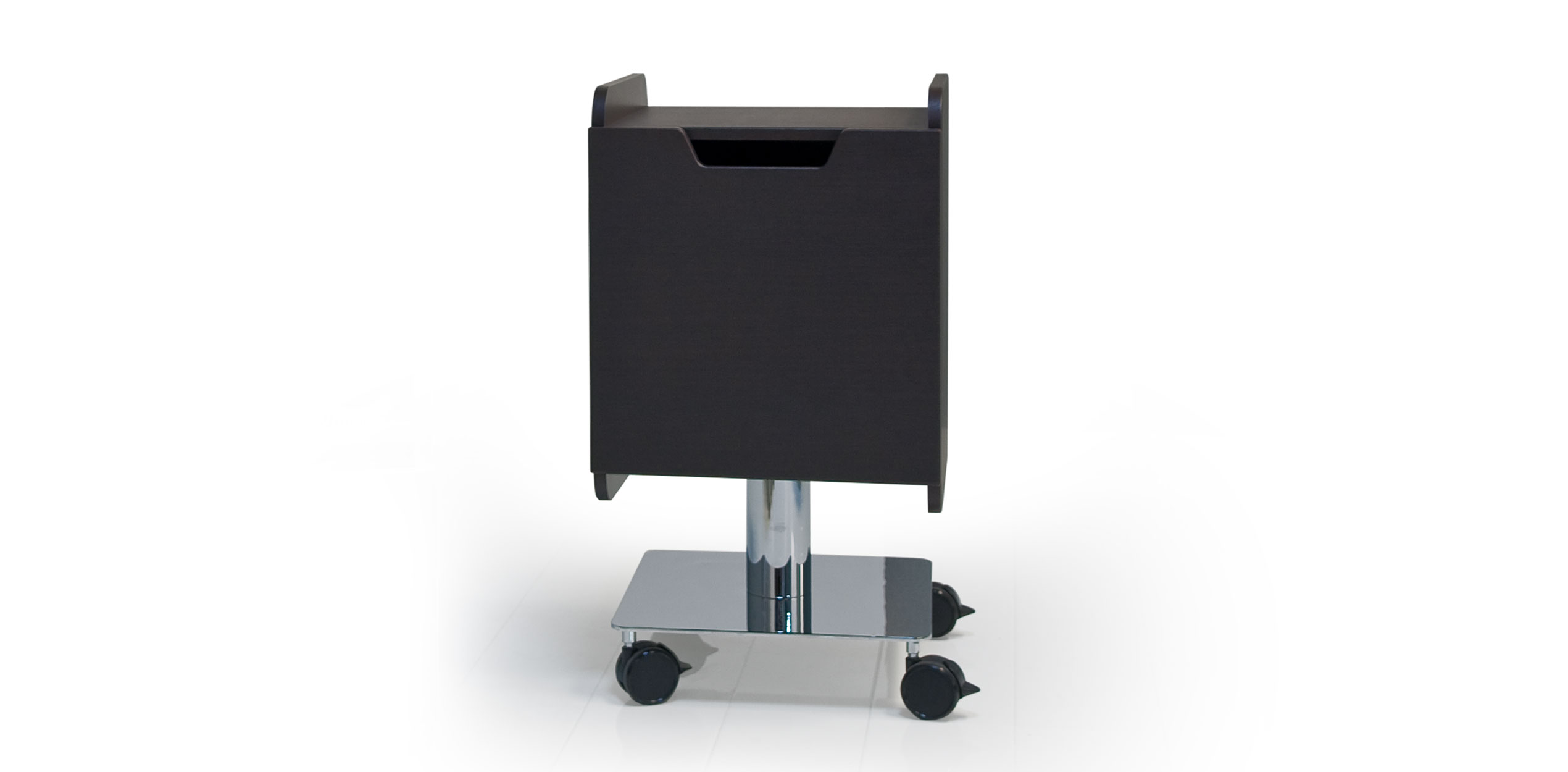 Gharieni spa equipment: sleek, mobile treatment table with modern design.