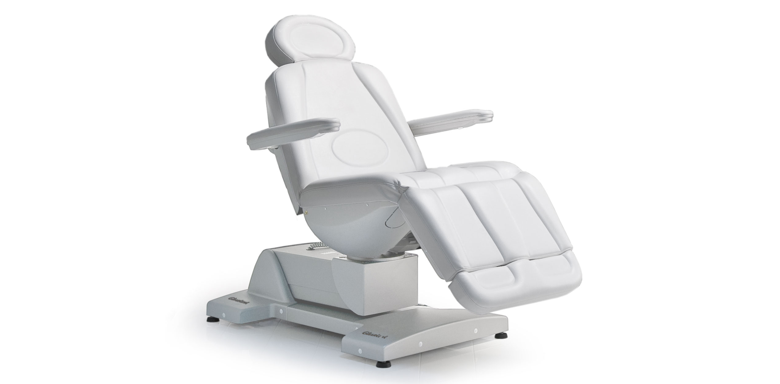 Luxurious Gharieni spa treatment table, ergonomic design, premium comfort.